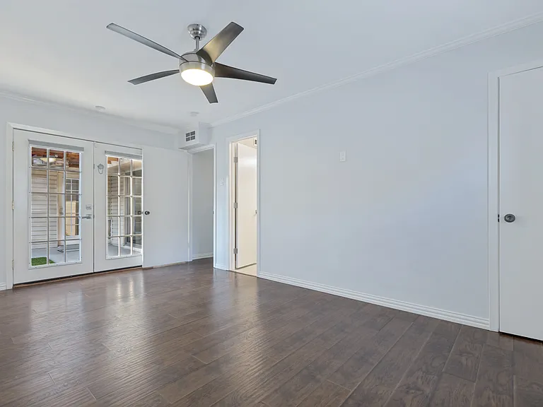 12311 Cedar Bend Dr — Photo 14