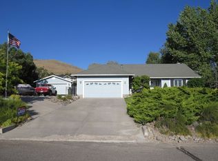 2969 Santa Inez Dr, Minden, NV 89423