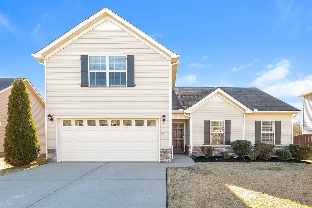 4 bed, 3.0 bath, 1881 sqft, $3,280 — Photo 1