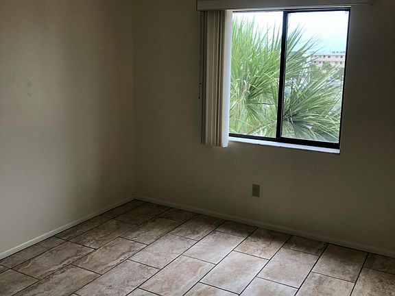 3rd image of 2469 S Washington Ave APT C-411