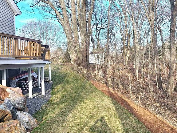 4th image of 26 Winnicut Rd