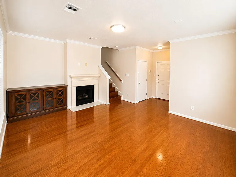 13119 Stratford Skies Ln — Photo 4