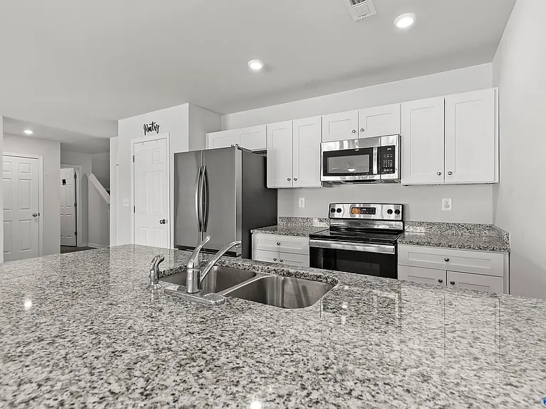 301 County Road 1700 — Photo 15