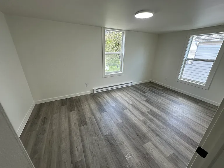 192 Boland Ave — Photo 15