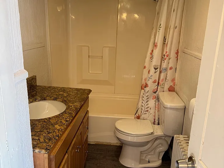 167 Ann St #4 — Photo 7