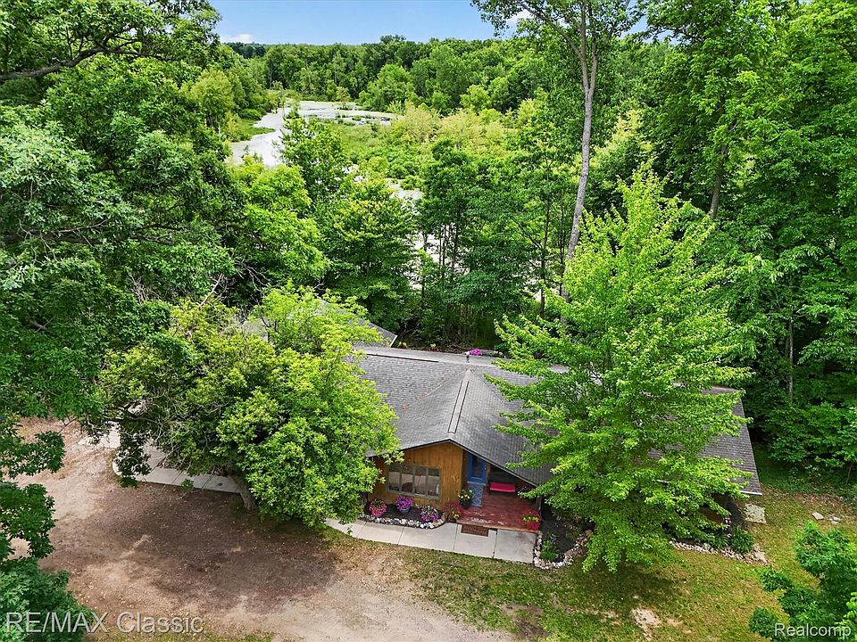 1st image of 12189 Gage Rd