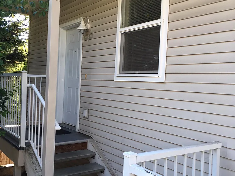 Exterior Entry