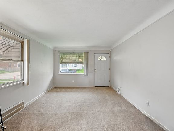 3rd image of 21031 Ball Ave