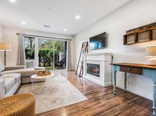 34909 Old Yale Rd #813, Abbotsford, BC V3G 2E7