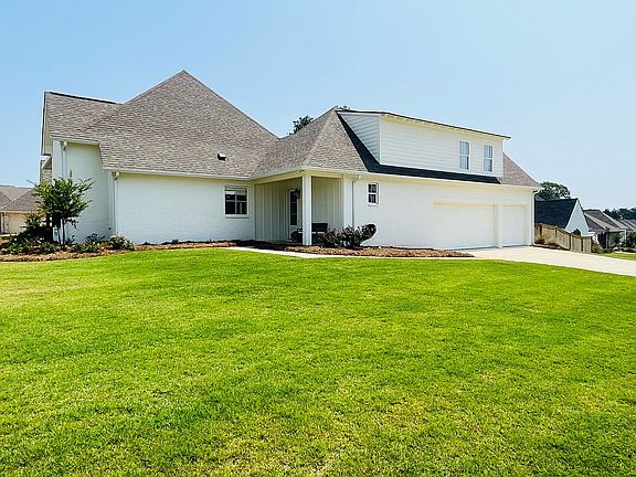 4th image of 400 Crossvine Pl