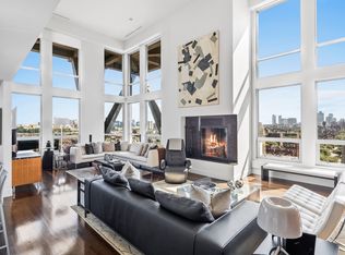 360 Newbury St Unit 810, Boston, MA 02115