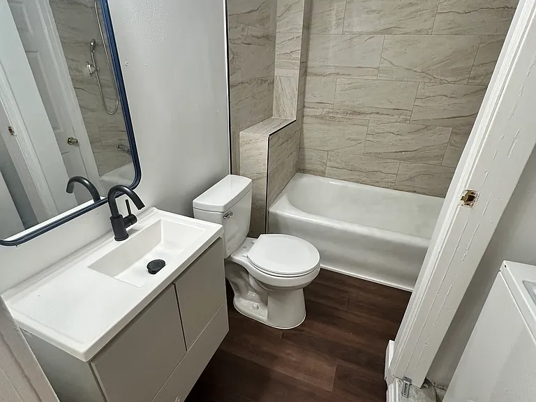 1117 N 66th St #B — Photo 11