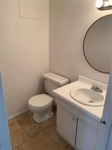 2111 Emerson St — Photo 7