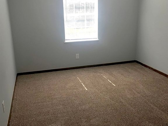 5th image of 324 S Lipona Rd APT 8