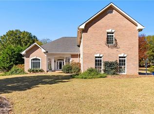 155 Youngs Cir, Fayetteville, GA 30215