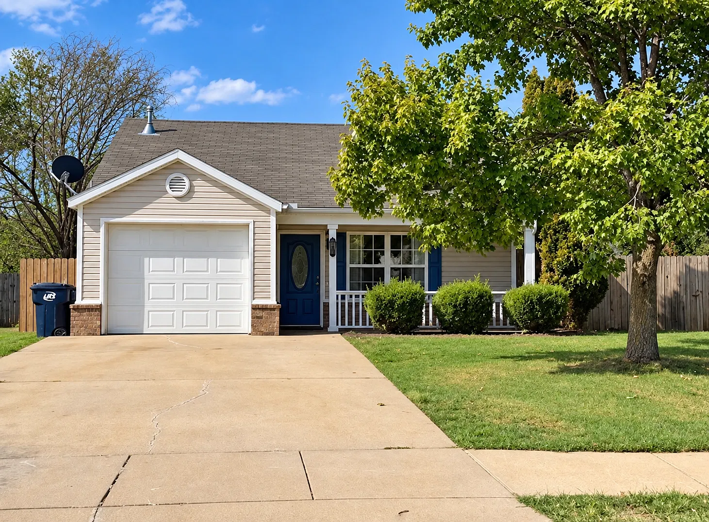3 bed, 1206 sqft, $1,750 — Photo 1
