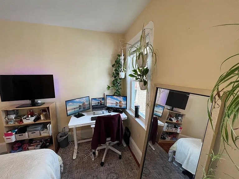 52 Lowell St #2 — Photo 21