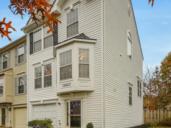 12047 Country Mill Dr, Bristow, VA 20136