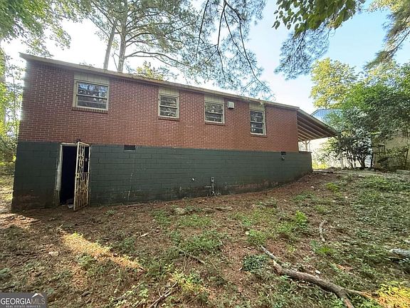 5th image of 264 Fairburn Rd NW