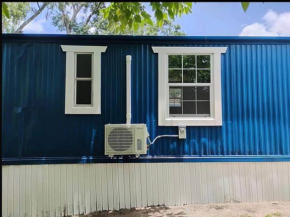 4th image of 1700 Leon Rd #13