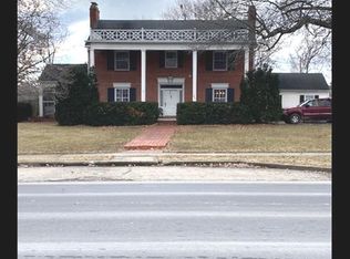 601 N Rutherford St, Macon, MO 63552