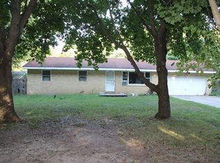 7343 Rosemary Rd, Stevensville, MI 49127