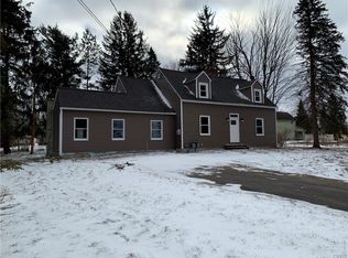 5246 Wilcox Rd, Whitesboro, NY 13492
