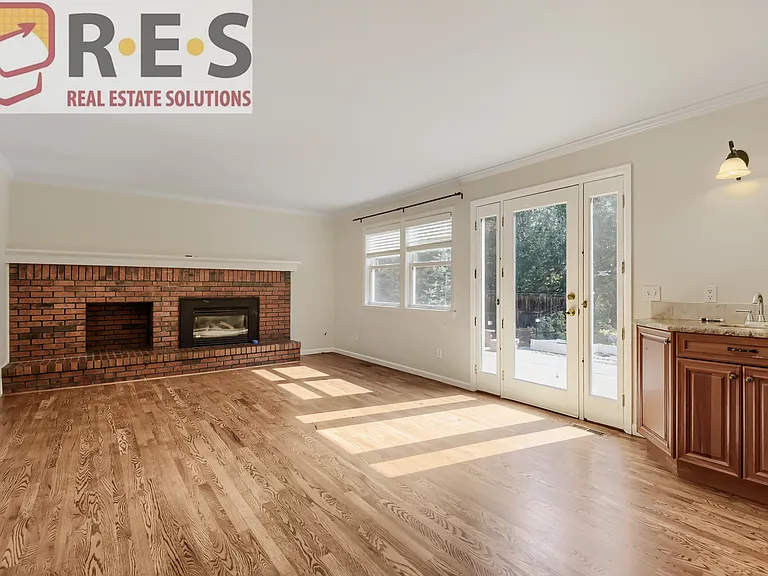 6346 S Jersey Ct — Photo 4