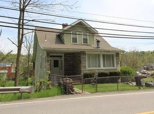 5621 Curry Rd, Pittsburgh, PA 15236