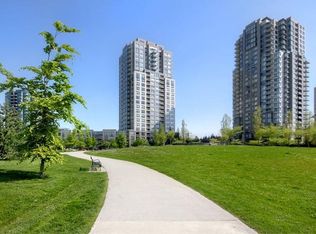 3663 Crowley Dr #1606, Vancouver, BC V5R6H4