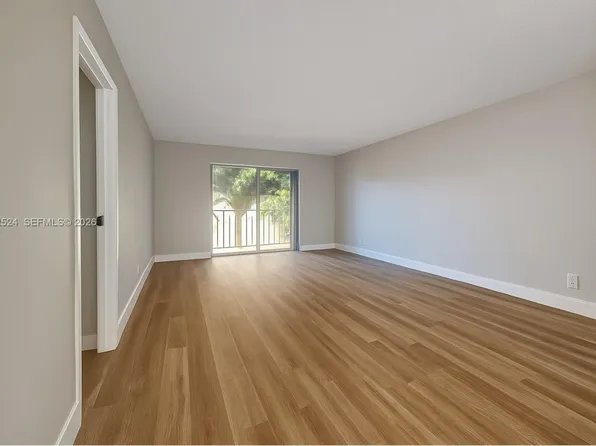 333 NW 17th Ct APT 203B, Fort Lauderdale, FL 33311