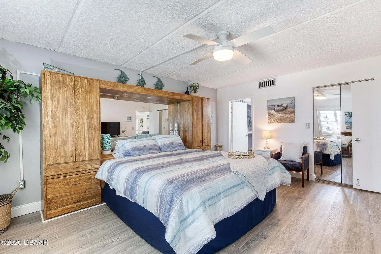 2290 Ocean Shore Blvd #1-207 - 1 — Photo 3