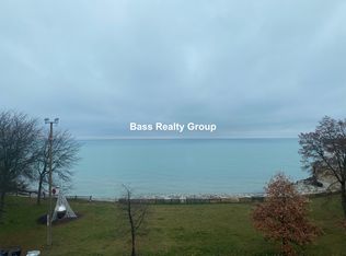 7752 N Eastlake Ter APT 2, Chicago, IL 60626