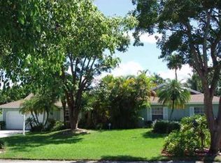 14722 SW 148 Street Cir, Miami, FL 33196