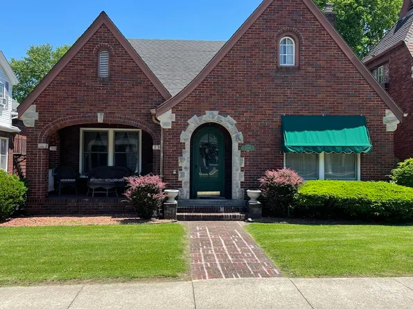 1108 Jackson St, Jasper, IN 47546