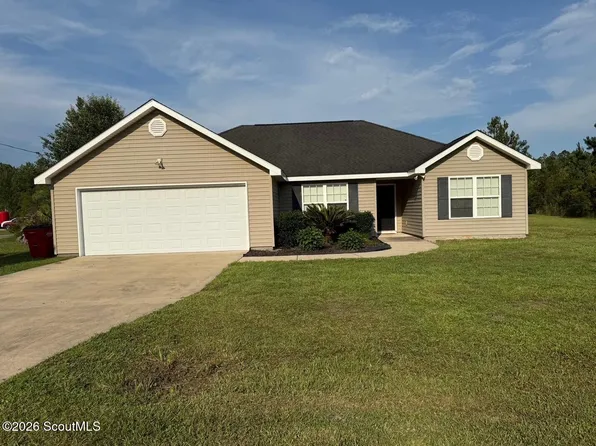 539 Hawks Landing Dr, Waynesville, GA 31566