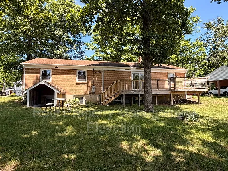 Building Photo - 197 Westwood Dr