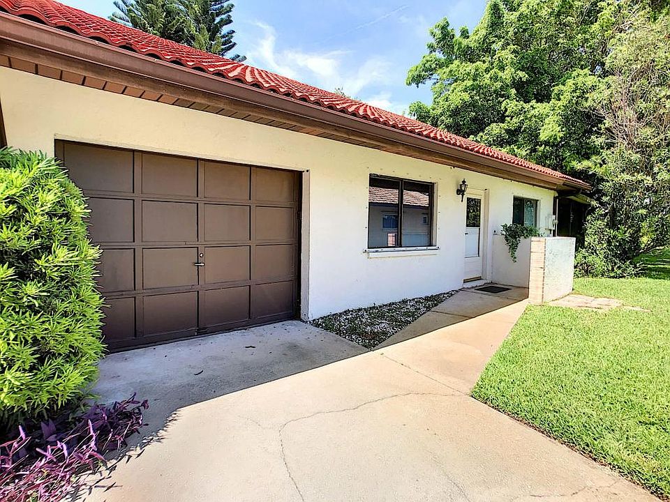 1st image of 629 Casa Grande Dr