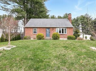 9 Peggy Ln, Enfield, CT 06082