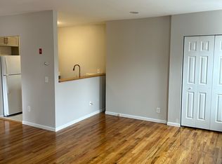 28 S Perry St, Poughkeepsie, NY 12601