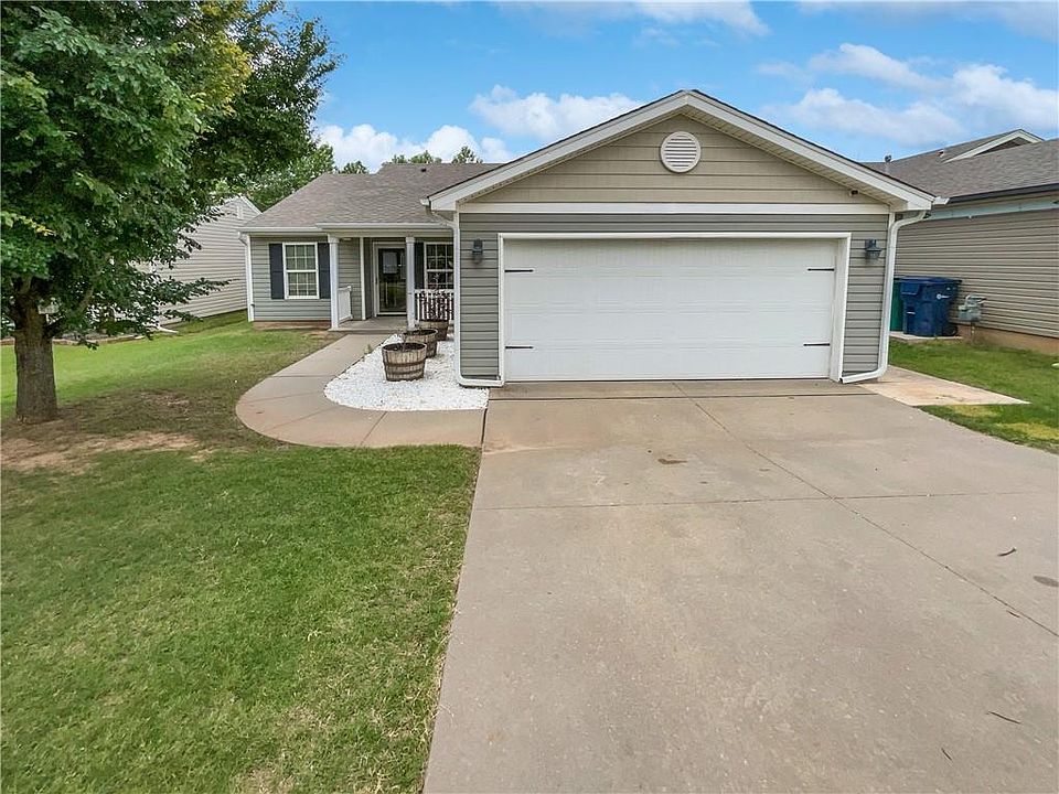 1st image of 15405 Calm Wind Dr