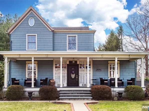 151 Washington Ave, Hillsdale, NJ 07642