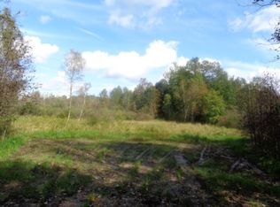 County Rd E, Abrams, WI 54101