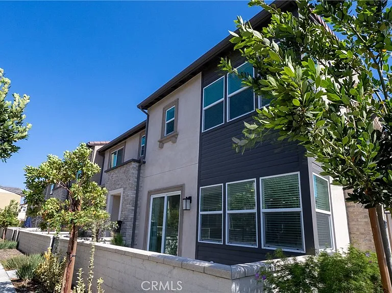 3921 S Jolly Paseo — Photo 33