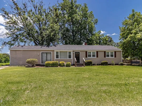 302 Nelson Drive, Goldsboro, NC 27534