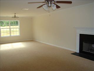 3rd image of 137 Clearwater Dr