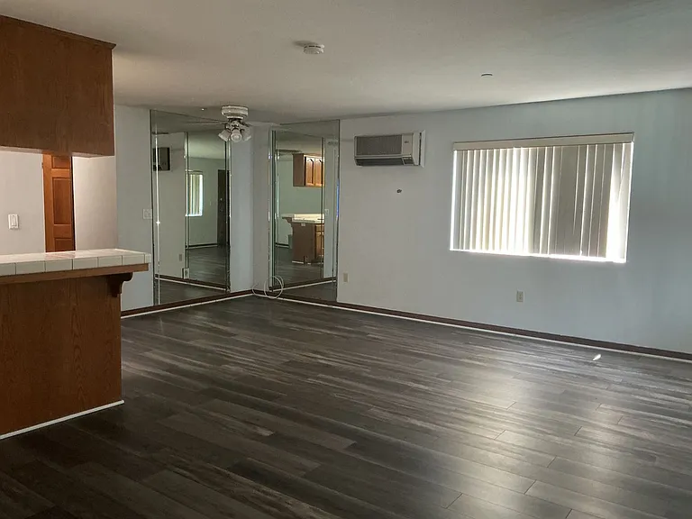 17200 Newhope St #221 — Photo 3