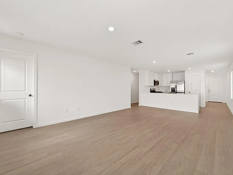 16846 Spotted Oak Dr — Photo 9