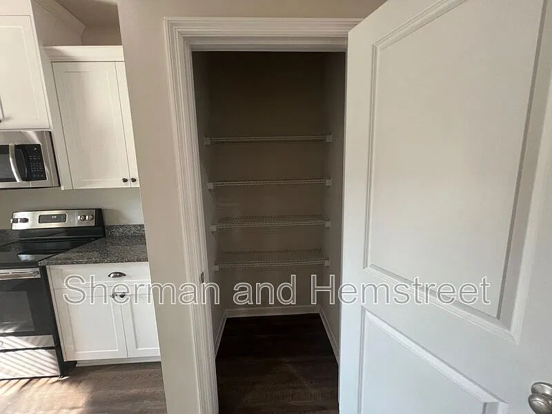 Joiner Crossing Apartments — Photo 4