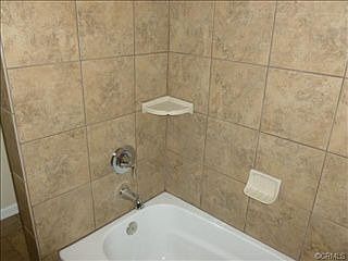 5th image of 1323 W Chandler St